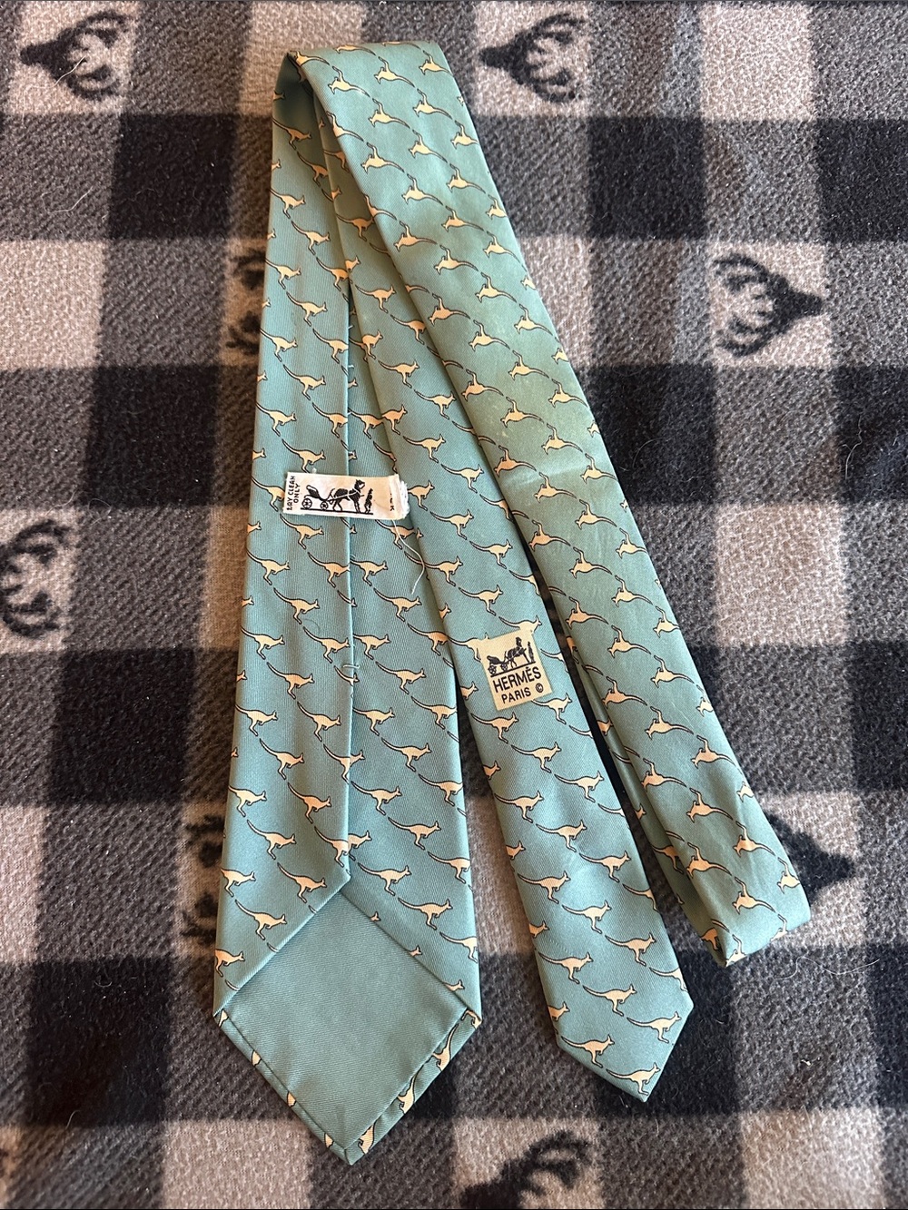 Hermès Seafoam Green Silk Tie with Cream Kangaroo Motif